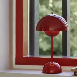 Lampes De Table^And Tradition Lampe A Poser Flowerpot Vp9 Sans Fil - Rouge Vermillion