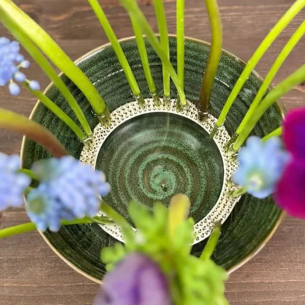 Vases^Sélectionné par Fleux Pique A Fleurs Cercle Kenzan - O 20 Cm - Noir Cuivre