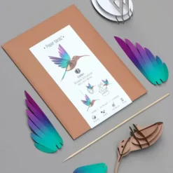 Art Mural^Assembli Trophee Origami Colibri - Magenta & Jaune